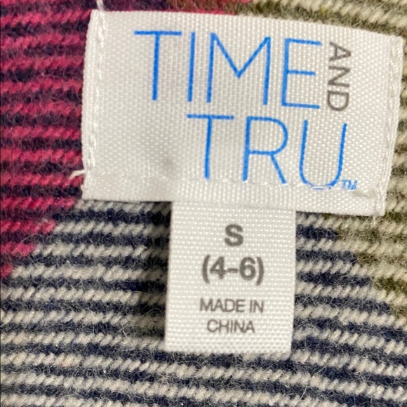 Almost New Olive, Hot Pink, Navy , and Ivory Plaid Shacket Shirt Jacket - Picture 8 of 9